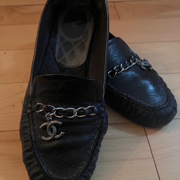 CHANEL 2018 CC Logo Loafers Size 38.5 - Picture 7 of 10
